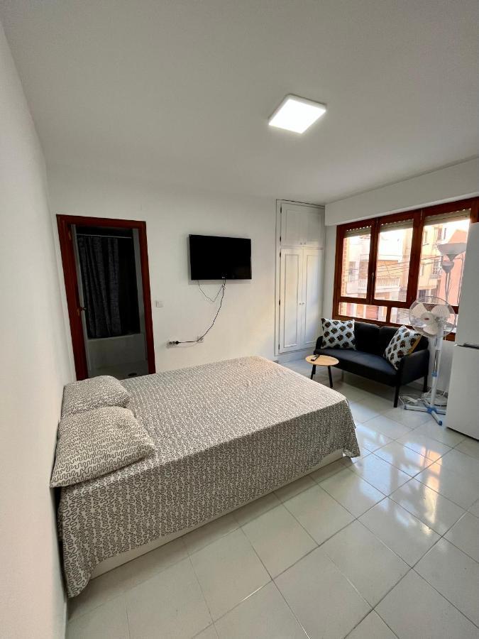 Estudio En La Playa Τορεβιέχα Εξωτερικό φωτογραφία